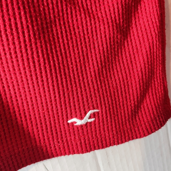 Hollister Red and Black Striped boyfriend Crop Top. Please See Pictures For Deta - Picture 2 of 14